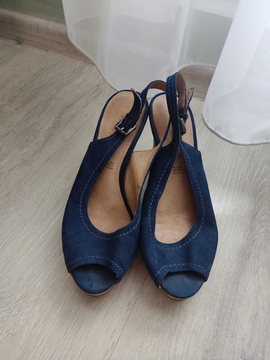 Sandały obcasy buty na obcasie granatowe na słupku