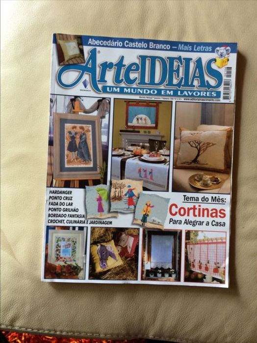 Conjunto revistas "Artes e Ideias"