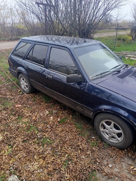 Продам Ford escort