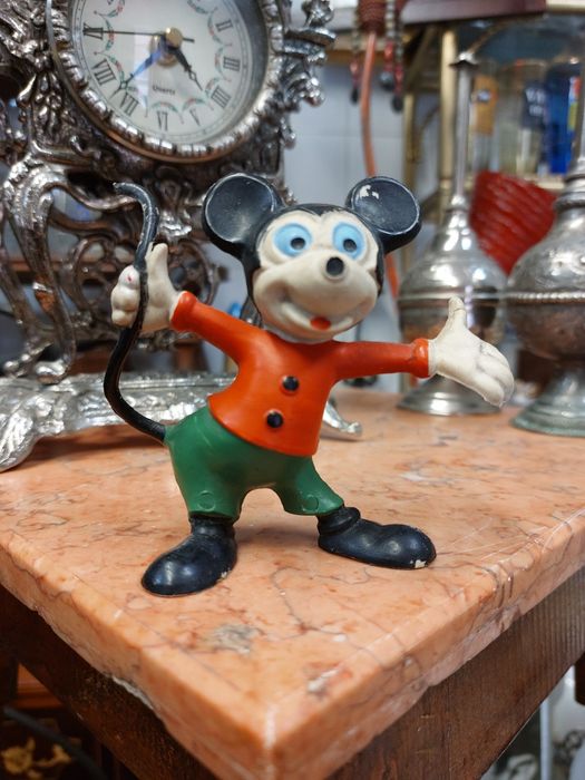 Boneco Disney, Mickey Mouse da marca Heimo - 10€

Década de 1960 

Alt