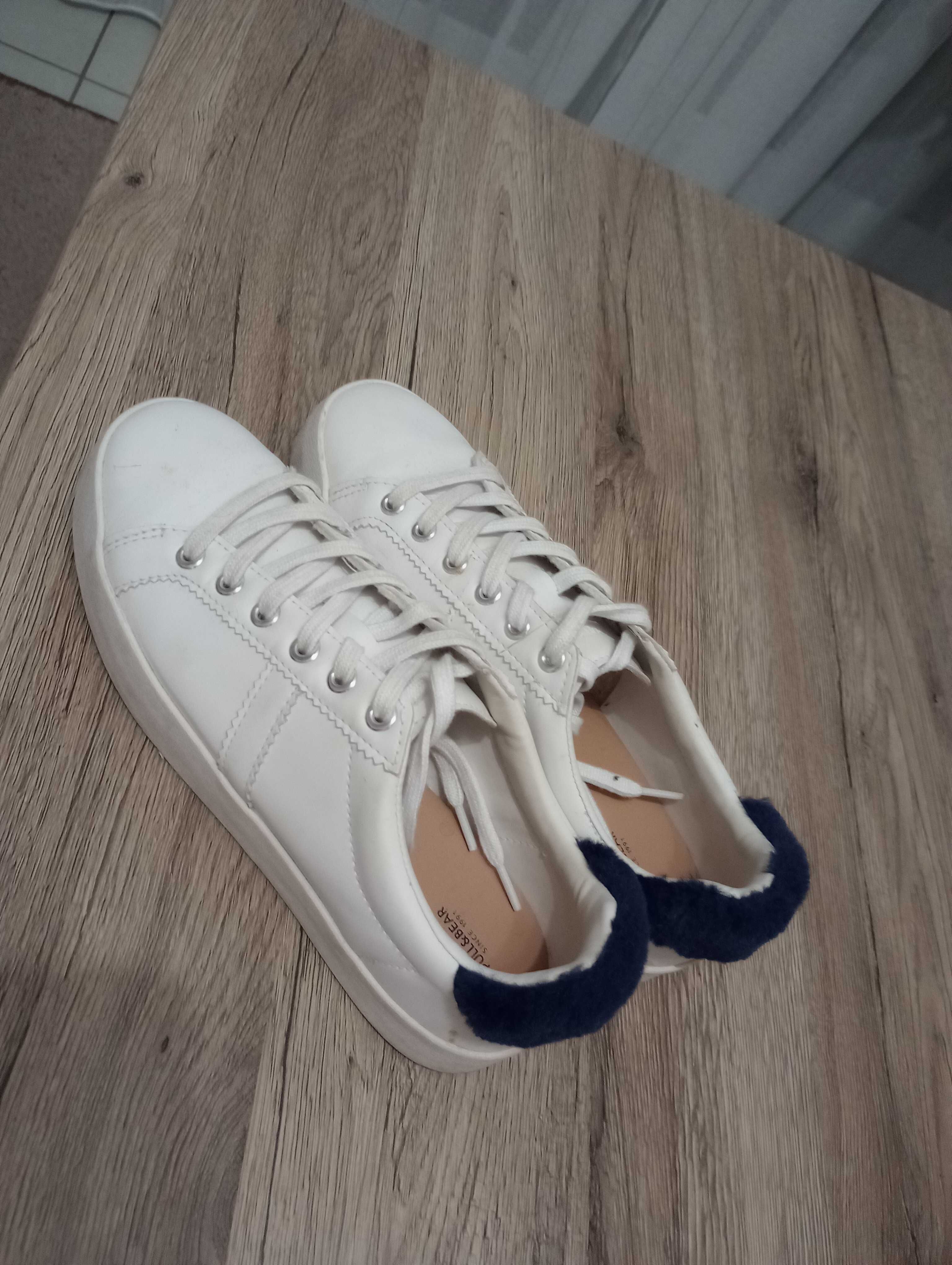 NOWE Buty sportowe pull&bear