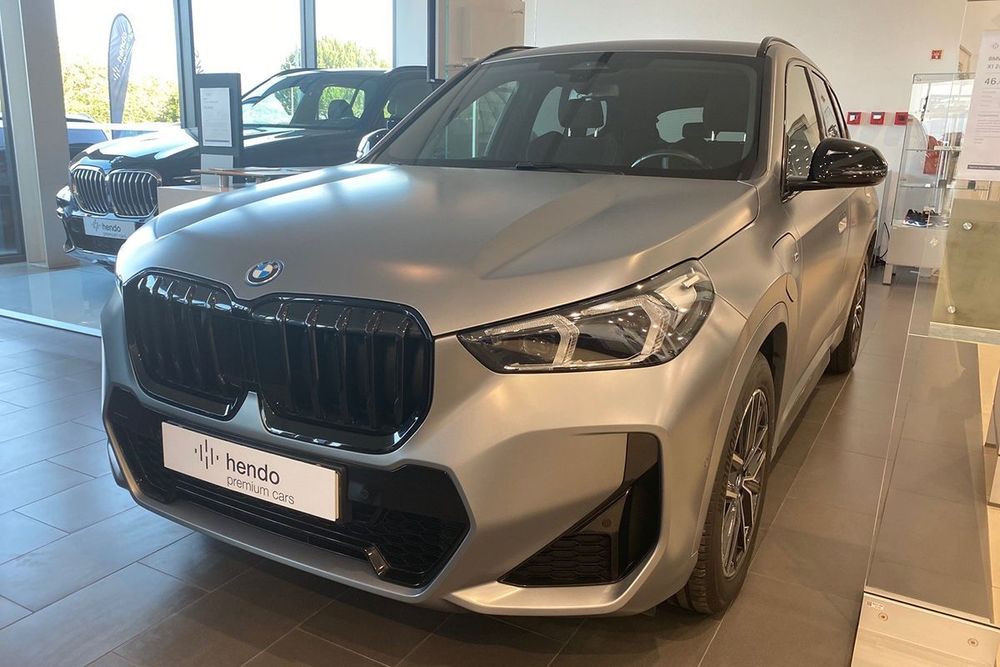BMW X1 25 e xDrive Pack M