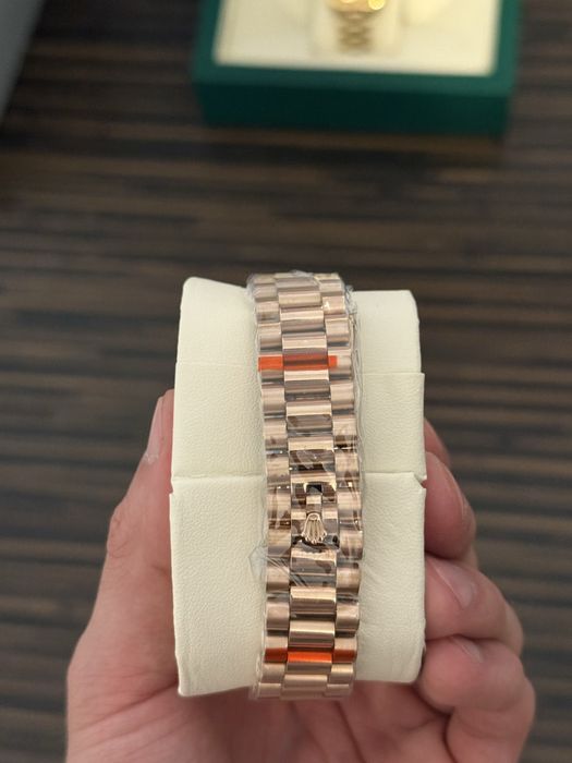 Elegancki Zegarek | Rose Gold | Kasyczny design