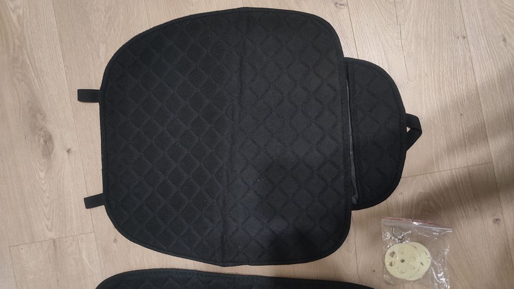 Накидки сидіння авто