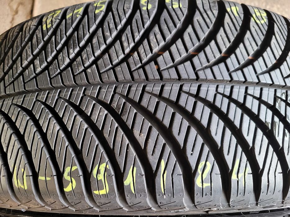 215/55r18 (W591/24]007 2szt 7mm G2 Vector4Season GOODYEAR