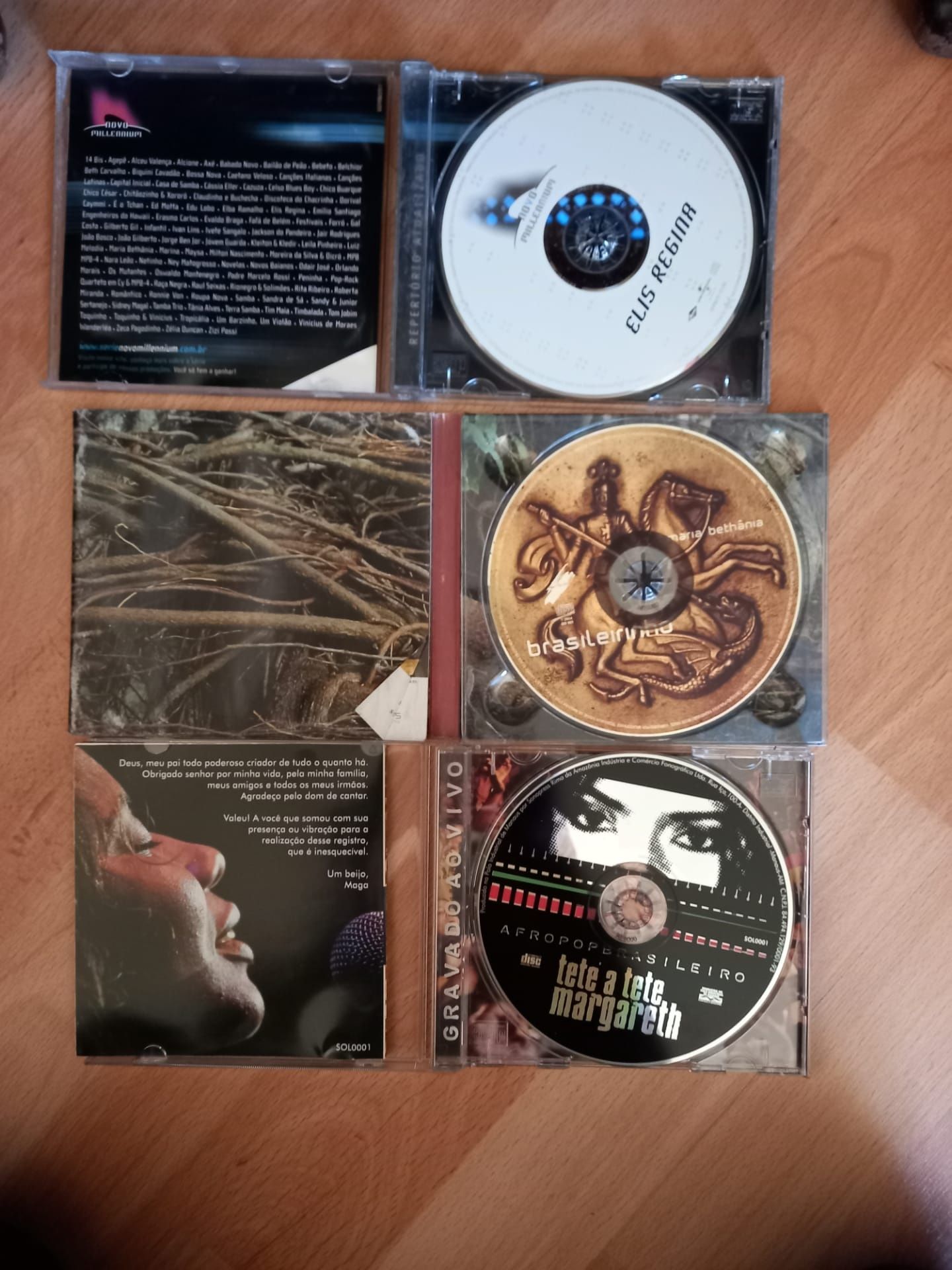 Cds de música brasileira