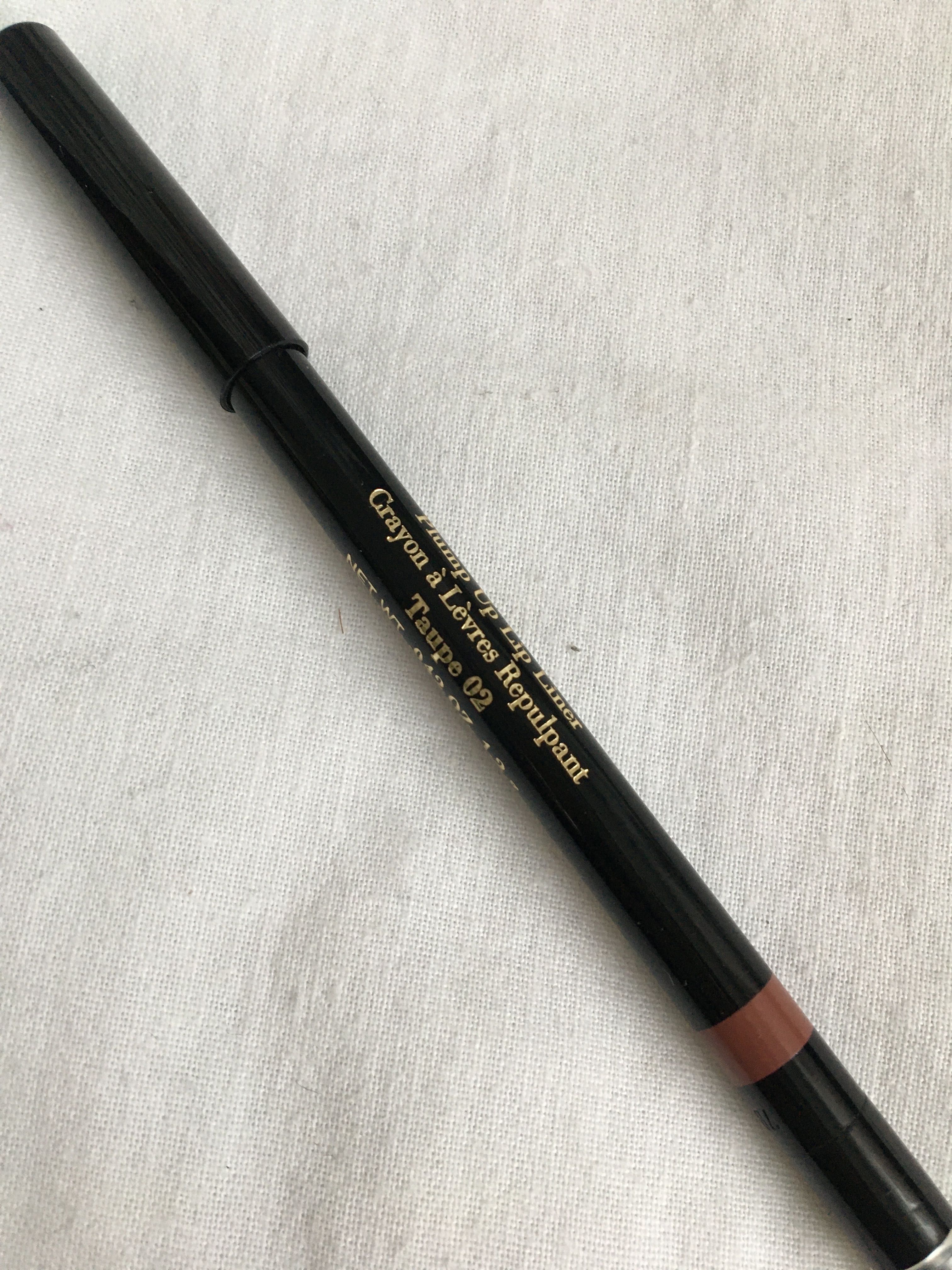 Elizabeth Arden , super trwała konturówka, 02 Taupe,