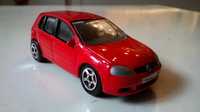 VW GOLF V; skala 1:57; model firmy REALTOY