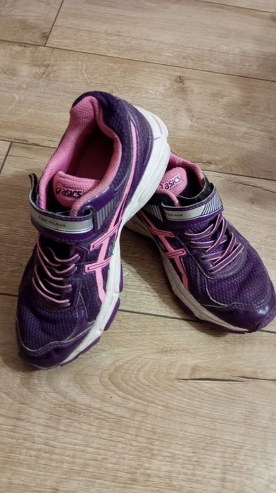 Кросівки дитячі на дівчинку