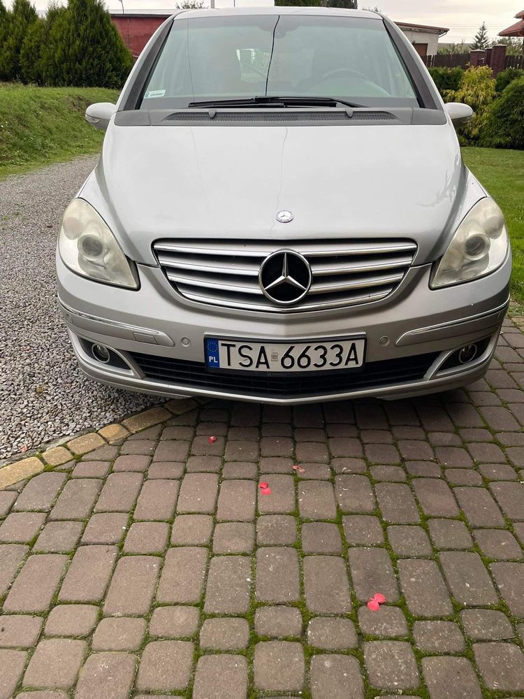 Mercedes-Benz W245 B200 CDI