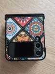 Samsung Galaxy Flip 4 składany jak nowy + etui