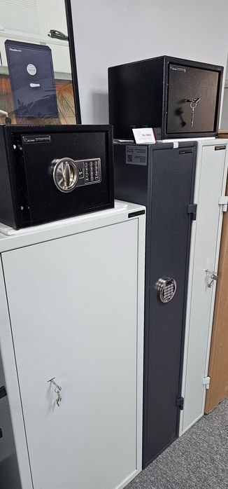 Sejf na BROŃ klasy S1 | CZARNY | zamek ELEKTRONICZNY | szyfrowy na kod