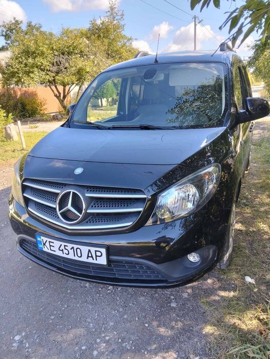 Продам Мерседес Ситан