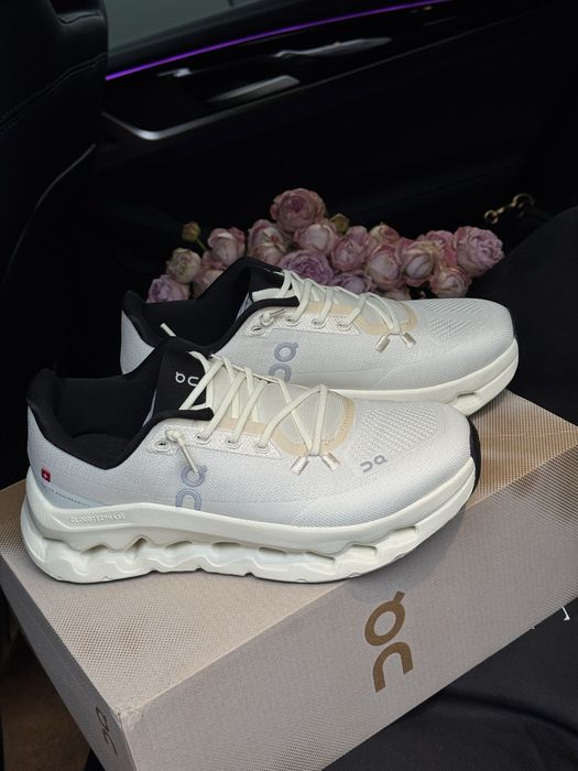 Кросівки On Cloudtilt