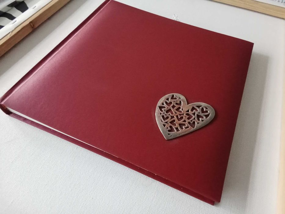 Álbum de fotografias com coração em Prata NOVO