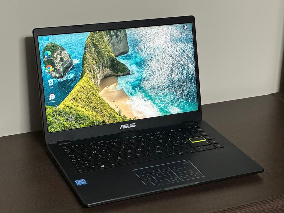 Laptop Asus Vivobook E410 Quad Core SSD 14"