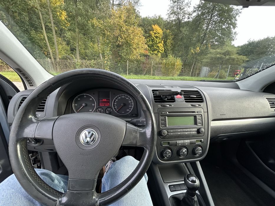 Volkswagen Golf V 1.9 TDI BKC