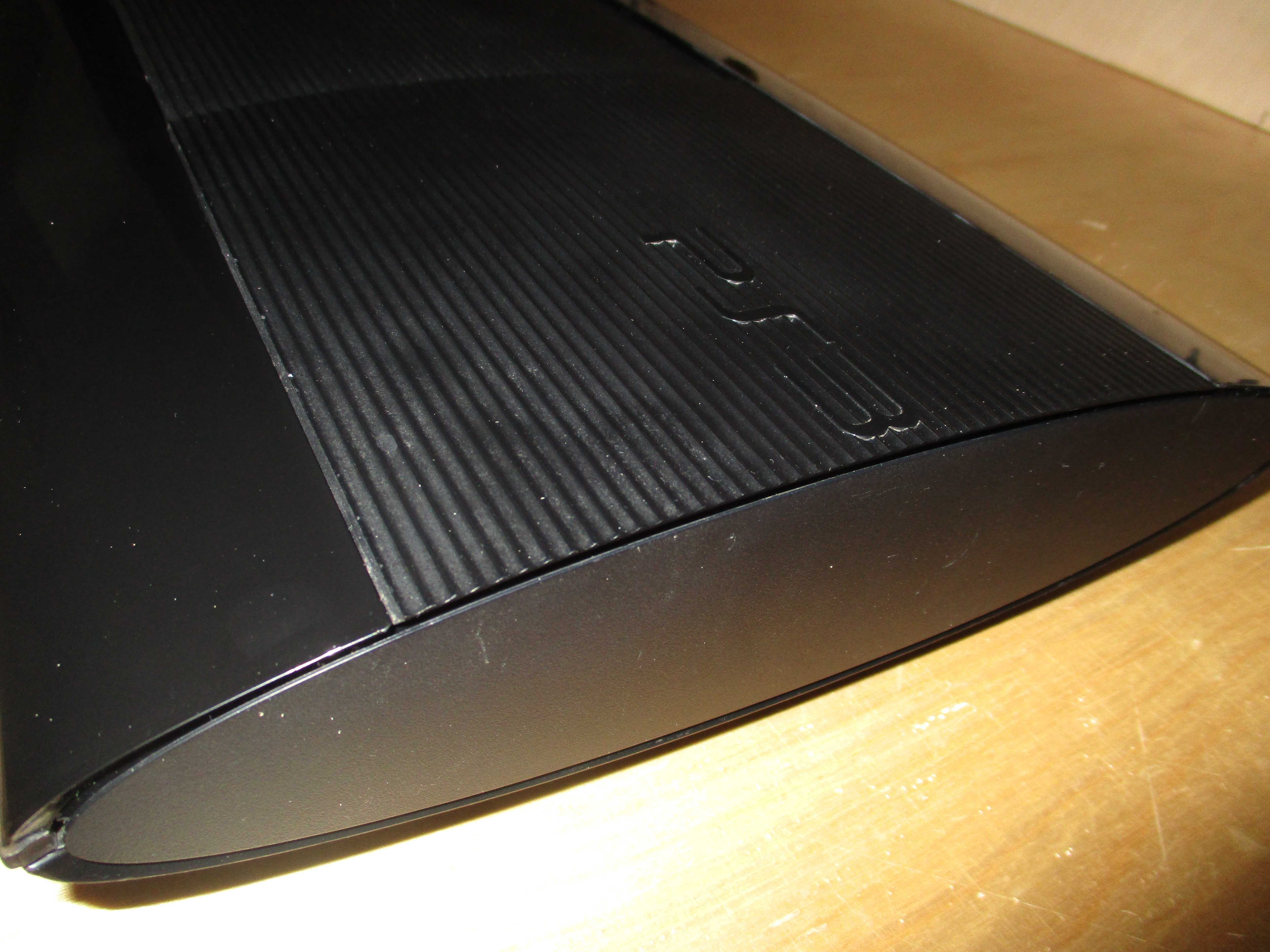 Konsola Playstation 3 Super Slim + dysk SSD stan bdb!