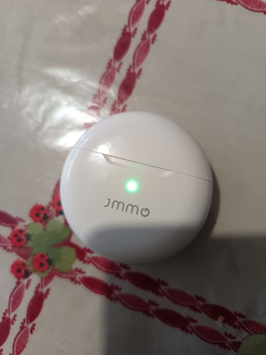 Fones bluetooth   marca jmmo bluetooth  5.0 cor branco ( Portes grátis
