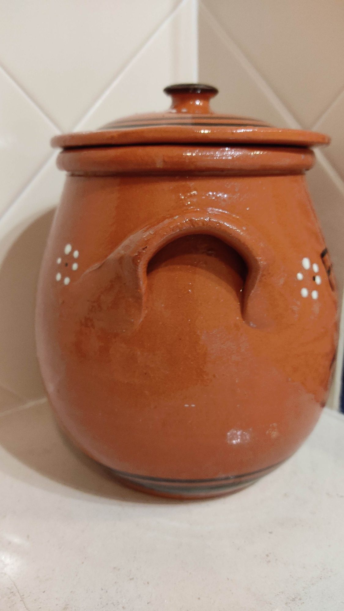 Preço totalTaças em cerâmica pintadas à mão novas e pote frango púcara