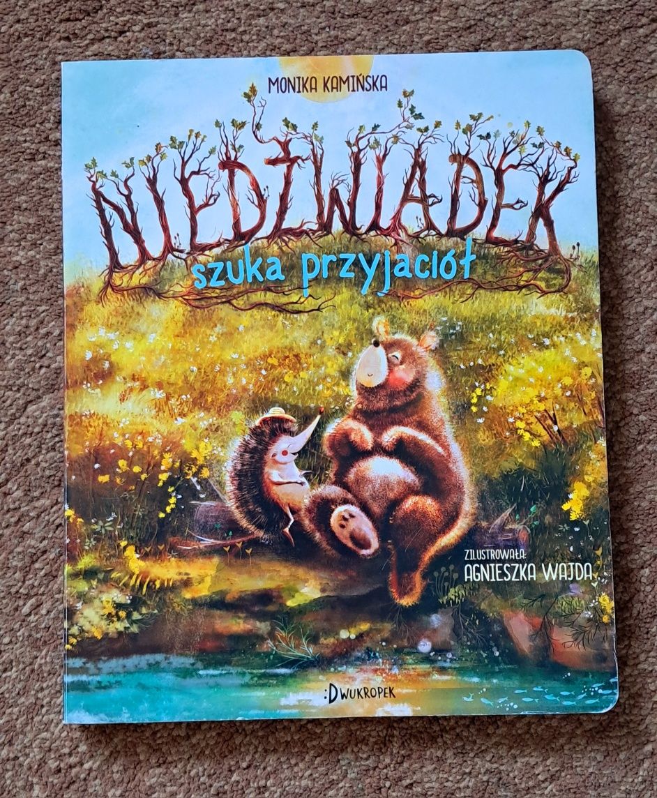 Niedźwiadek szuka przyjaciół