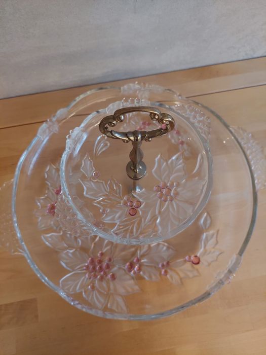 Patera dwupoziomowa