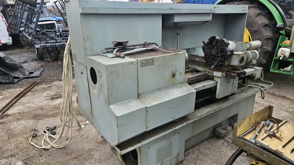 Токарный станок 16б16ф3