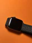 Apple Watch SE 44mm Space Gray