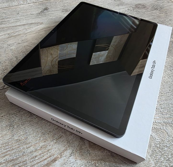 Tablet Samsung Galaxy Tab S9+ Wi-Fi 12 GB , 512 GB jak NOWY plus etui