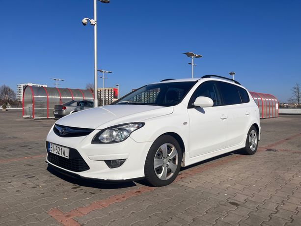 Hyundai i30 Kombi 2011r, 1,6 benzyna z gazem, klimatyzacja