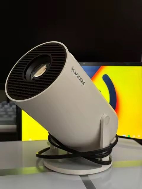 Акція Проектор magcubik  hy300 PRO новий запакований оригинал !!!