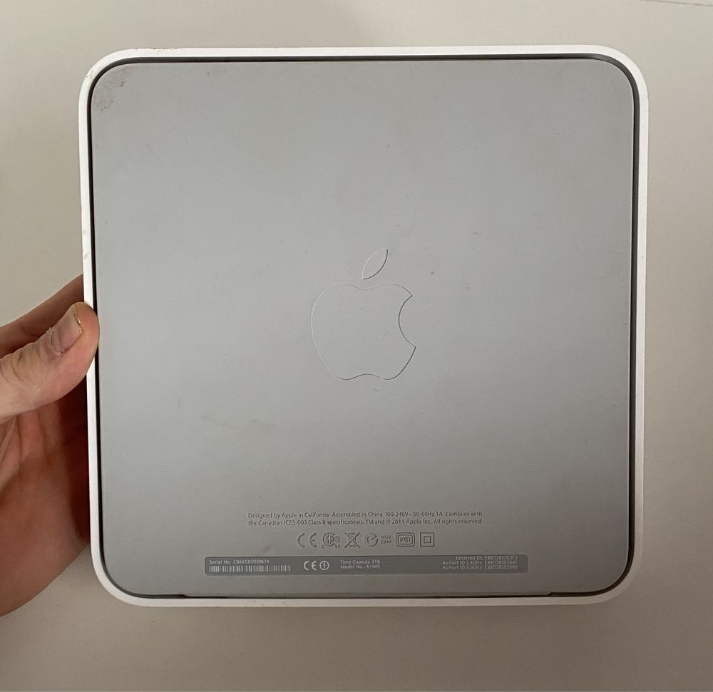 Роутер apple a1409 3TB ! D411