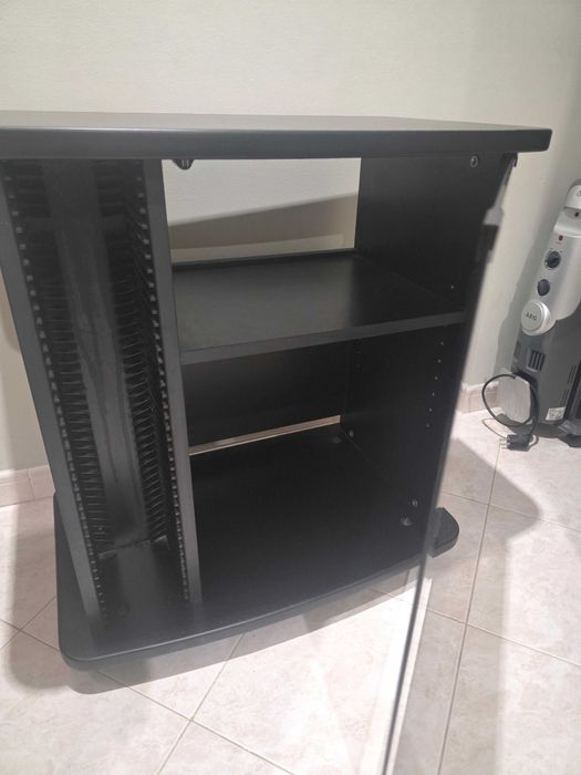 Reservado - Móvel de Aparelhagem