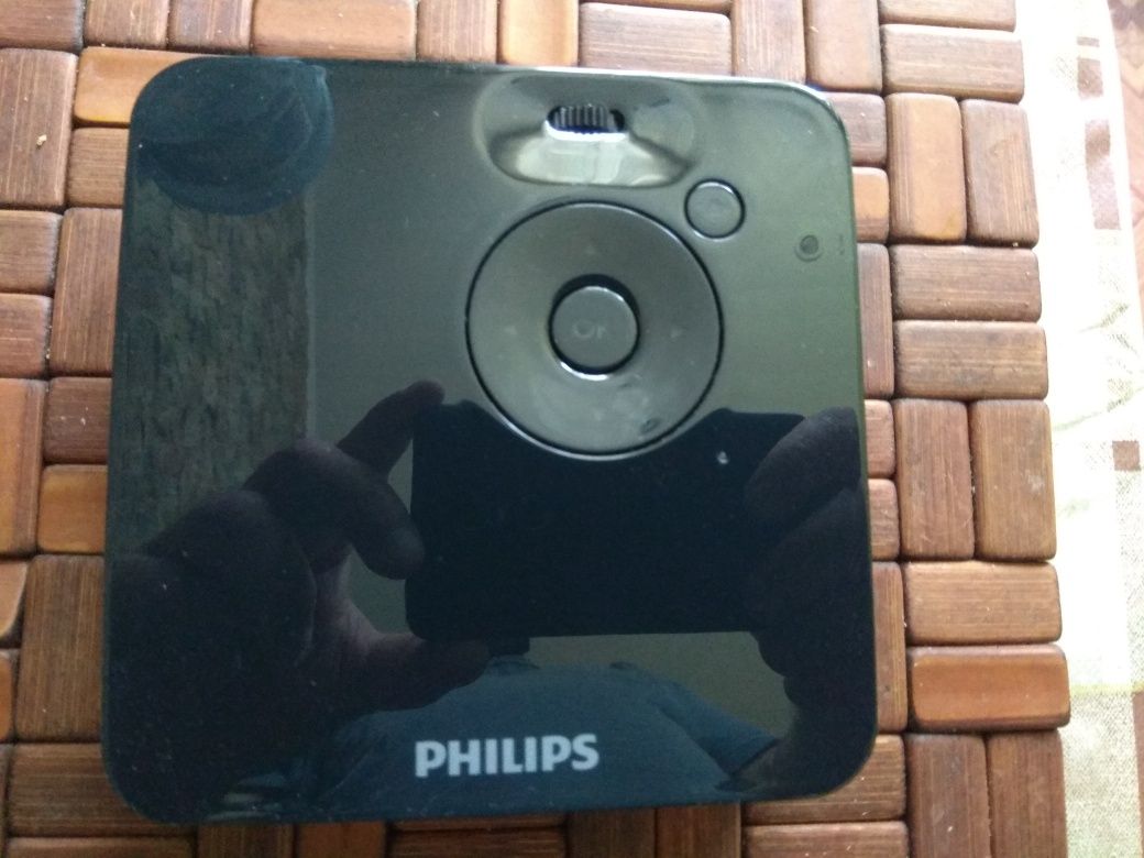 Видеопроэктор PHILIPS