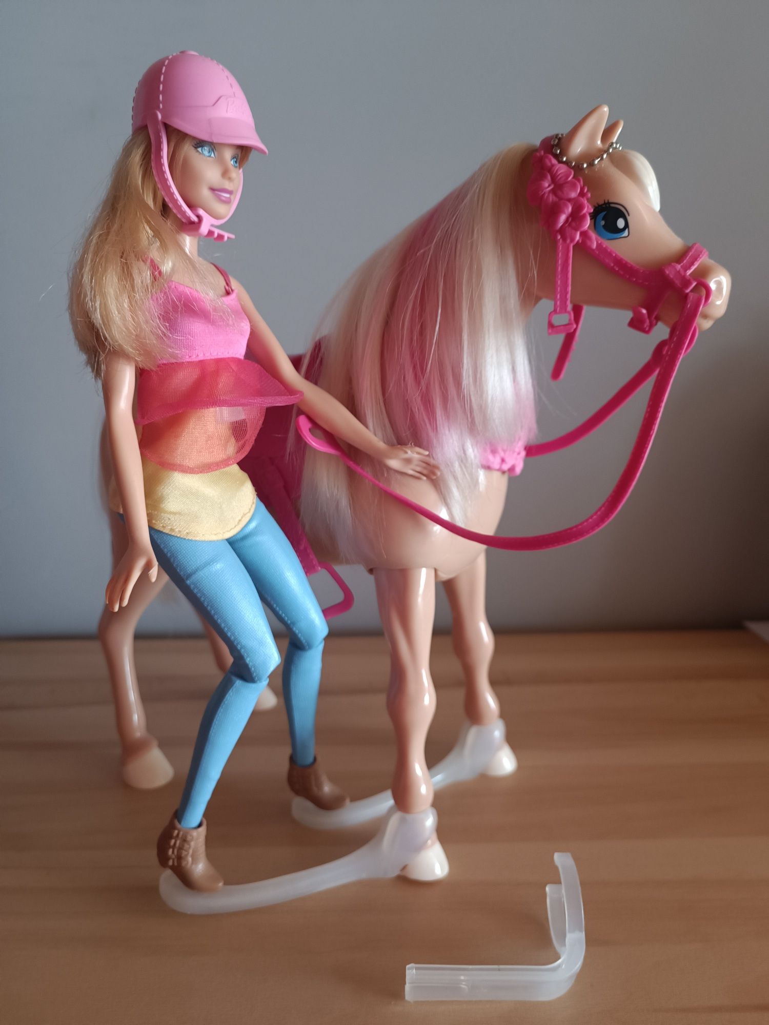 Lalka BARBIE i tańczący interaktywny koń MATTEL