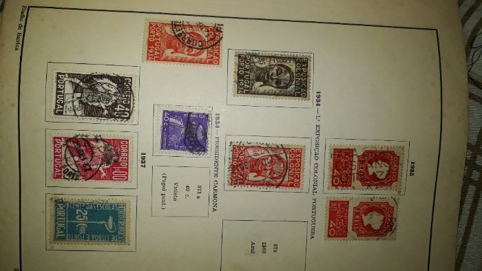 Selos de Portugal - Coleção incompleta de 1853 a 1977 (Novos e Usados)