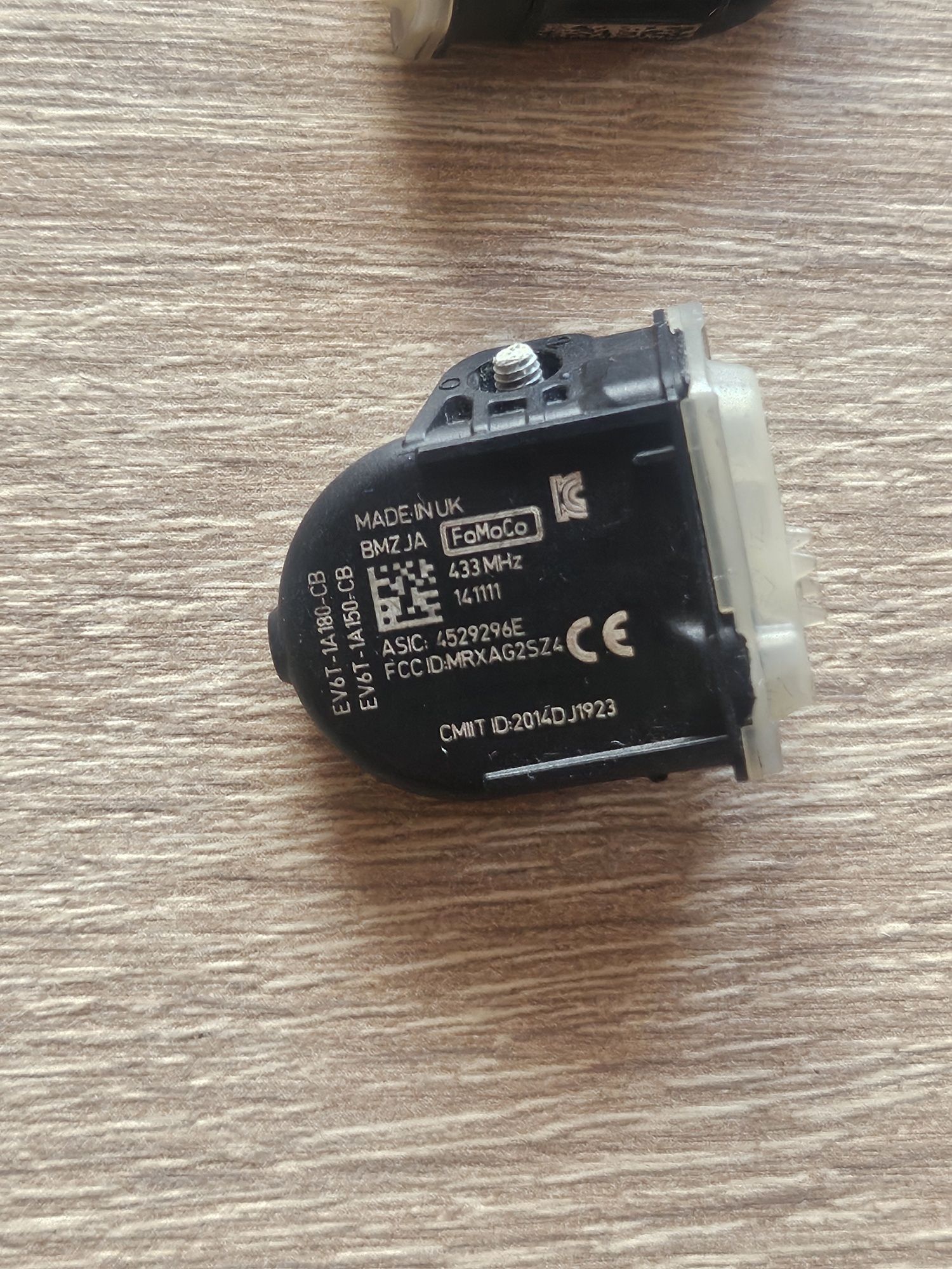 Czujnik ciśnienia TPMS Ford EV6T (433 MHz) 3 sztuki