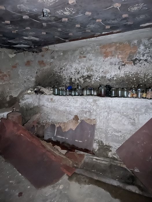 Продається двоповерховий будинок