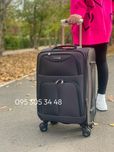 Чемодан Tourist  S ,M, L.  все размеры на амортизаторах , хамелеон