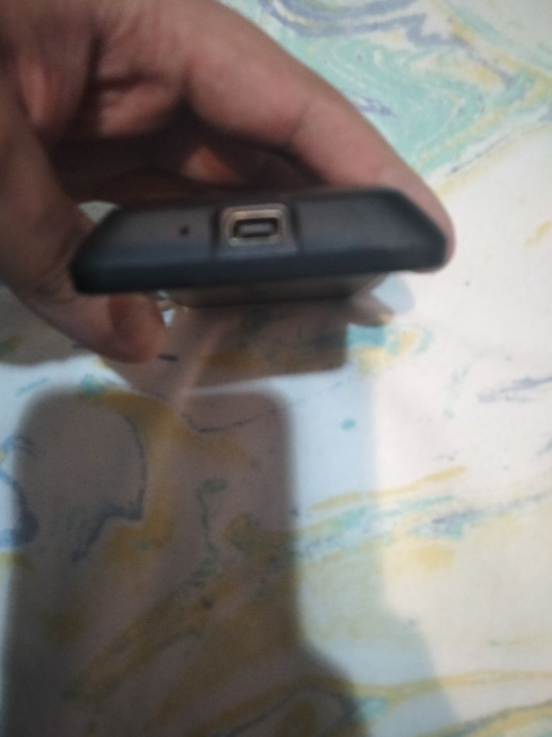 Telemóvel htc para peças urgência