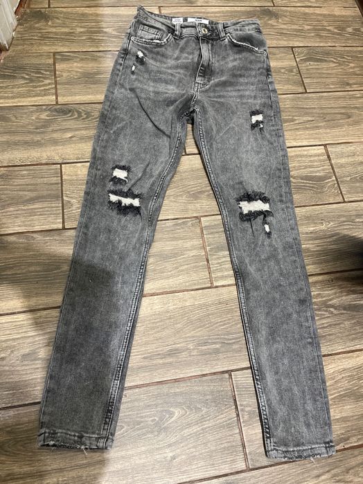 Жіночі джинси Bershka denim