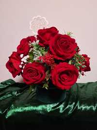 Dzień Mamy,  Kompozycja  Róża welurowa flower box