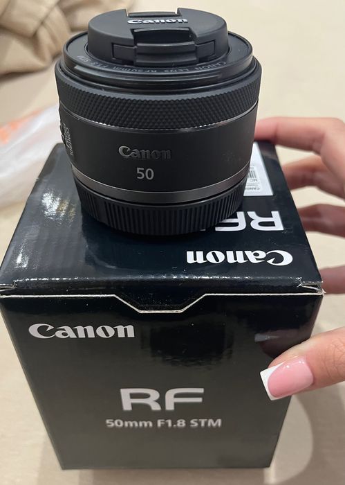 Obiektyw Canon RF50mm F1.8 STM