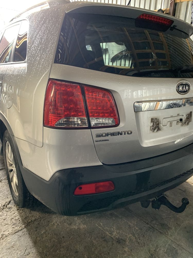 Запчастини Kia Sorento Задні Фонарі  2009-2012