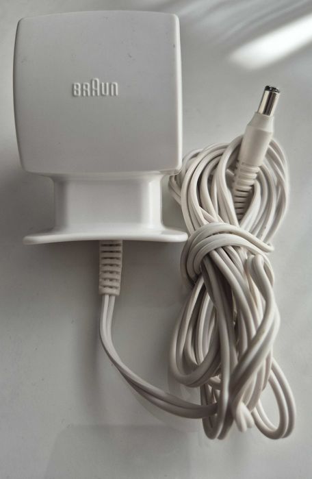 Zasilacz Braun 12V