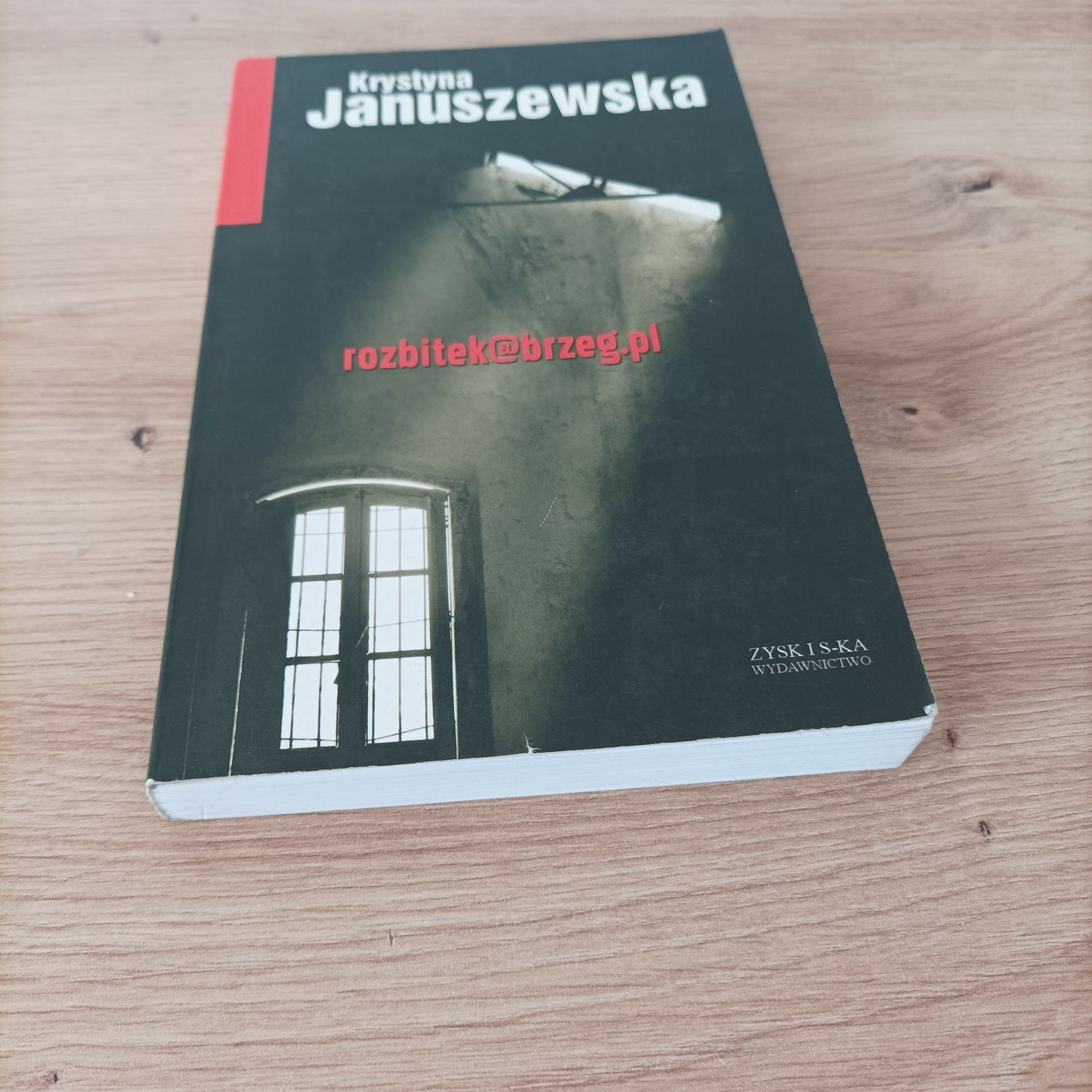 Krystyna Januszewska - rozbitek brzeg.pl