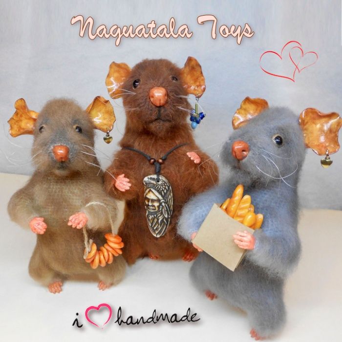 "Крыс -Шаман" вязаная интерьерная игрушка. Сувенир. Подарок.