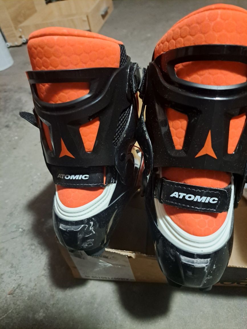 Buty Atomic redster Carbon