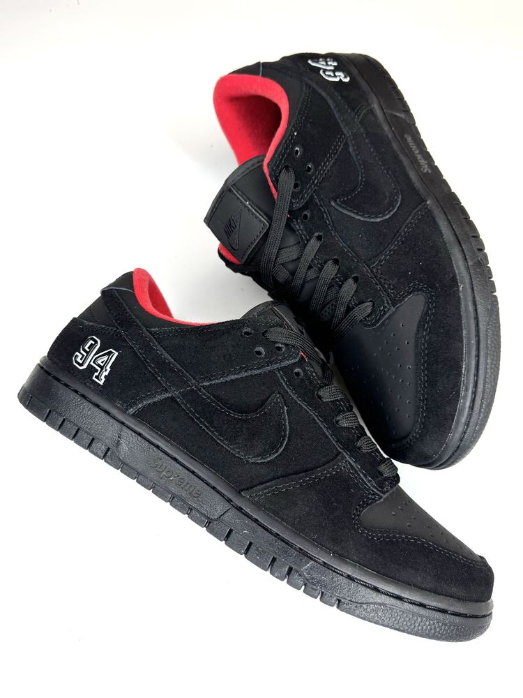 Кроссовки Nike Supreme, размеры - 40,43,44,45