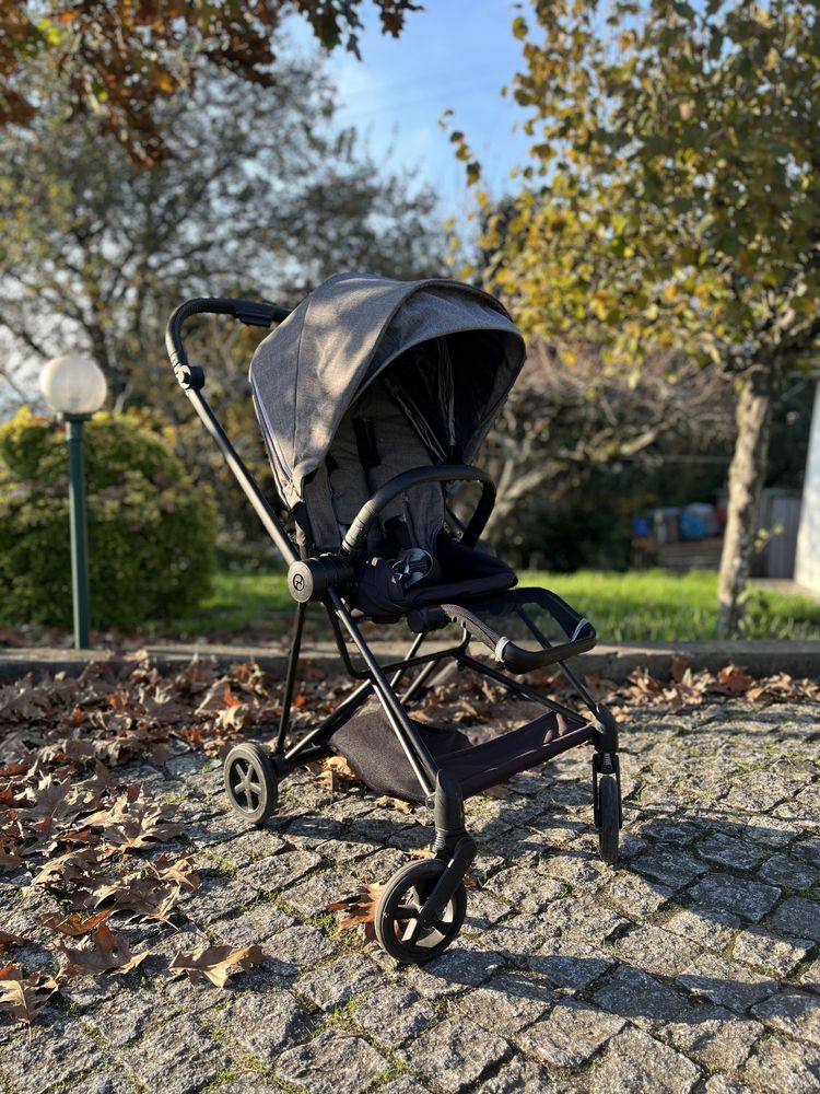 Carrinho e ovo Cybex Mios bebé